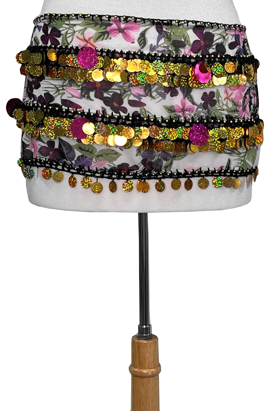 Hip belt with flowers and paillettes
