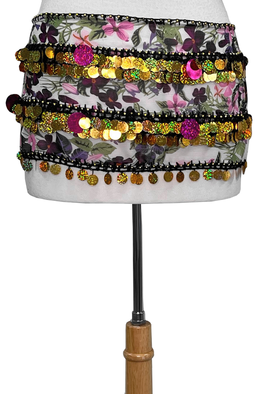 Hip belt with flowers and paillettes