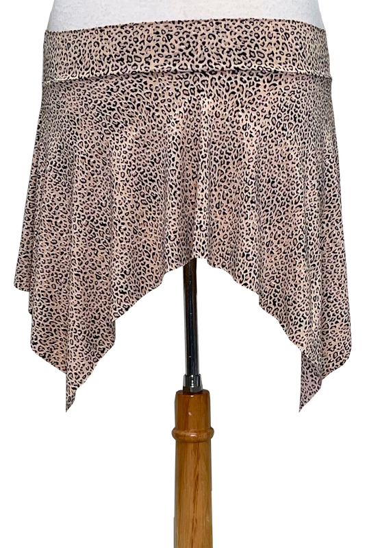 small scale cheetah print mini skirt