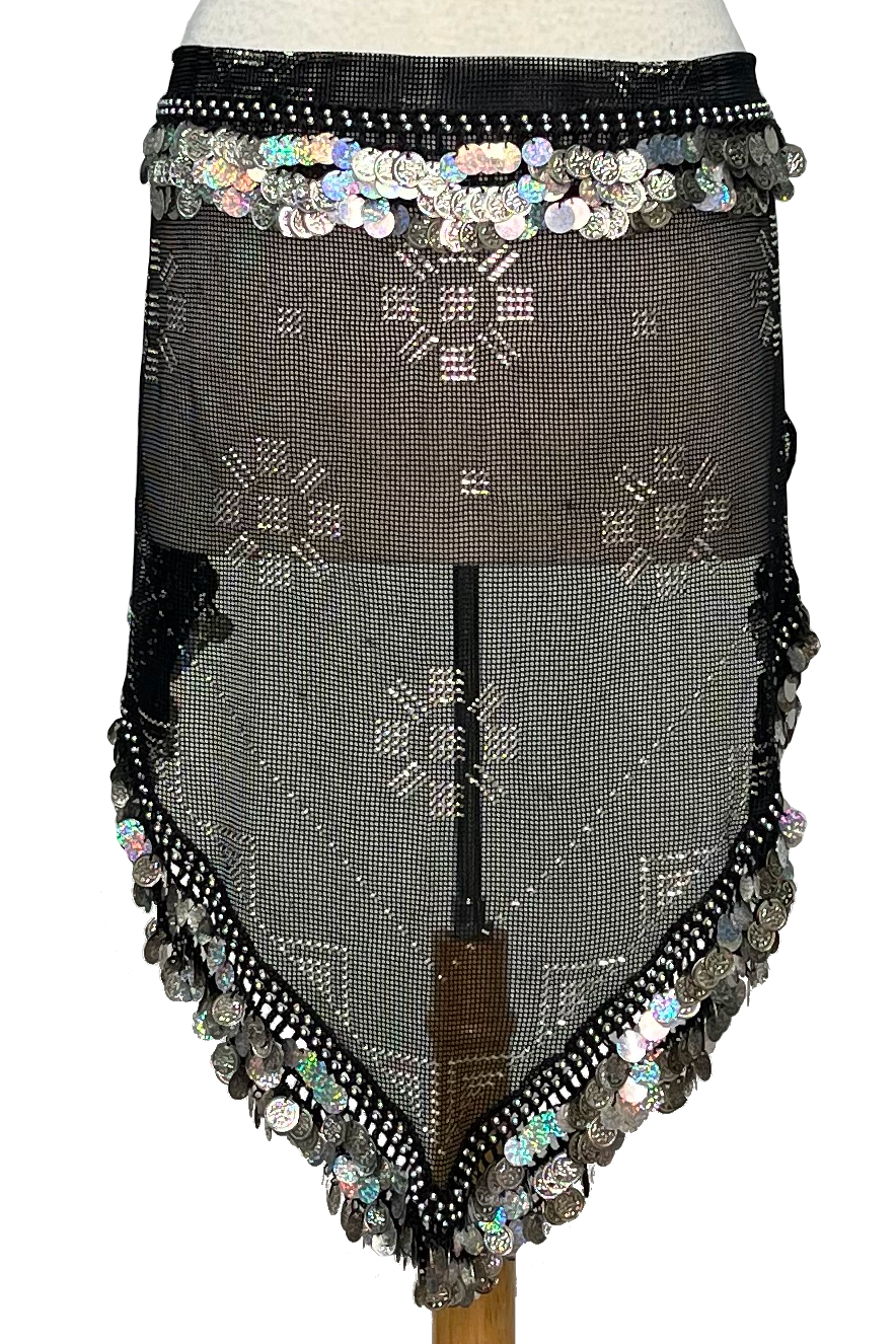 Assuit hip scarf with round pattern